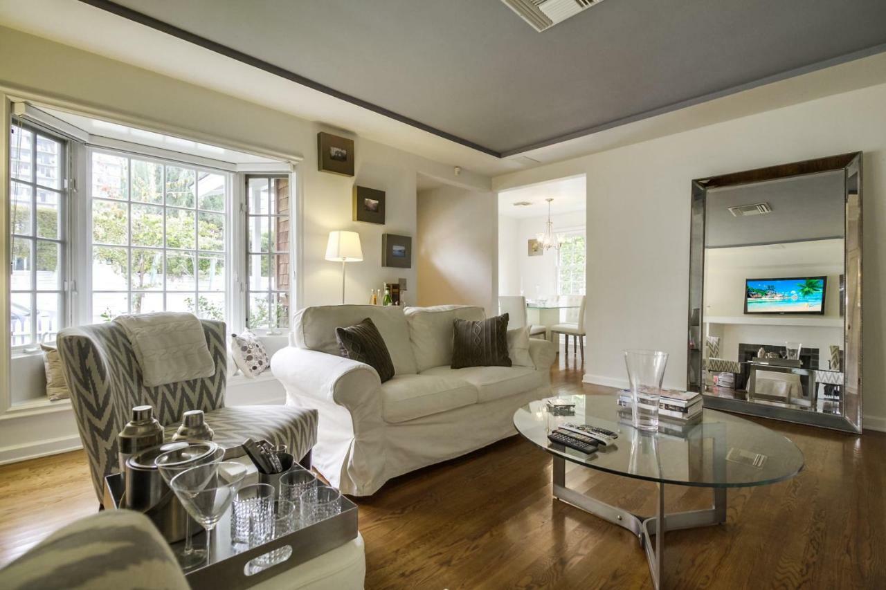 Villa A Touch Of Cape Cod In West Hollywood Los Angeles Exterior foto